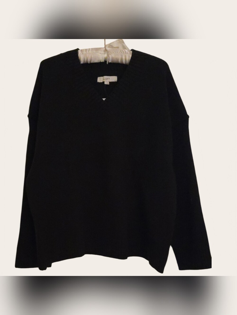 LOFT Black V-Neck Knit Pullover Sweater